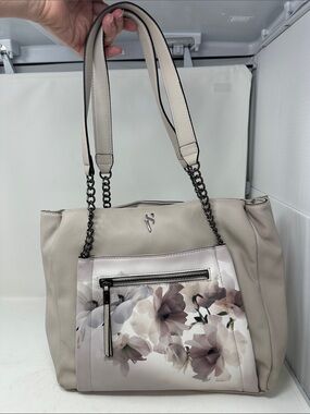Simply Vera Tote
